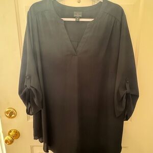 Worthington Black 3/4 Sleeve Buttoned Blouse